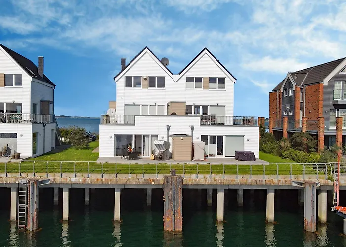 Lägenhet 3-zi-fewo Brigantine 33 By Seeblick Ferien Oro, Wasserblick,sauna